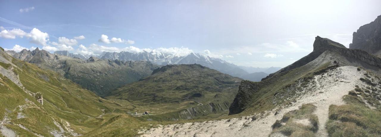 Chalet*** Au Pied D'Une Prairie Face A La Montagne Sixt المظهر الخارجي الصورة